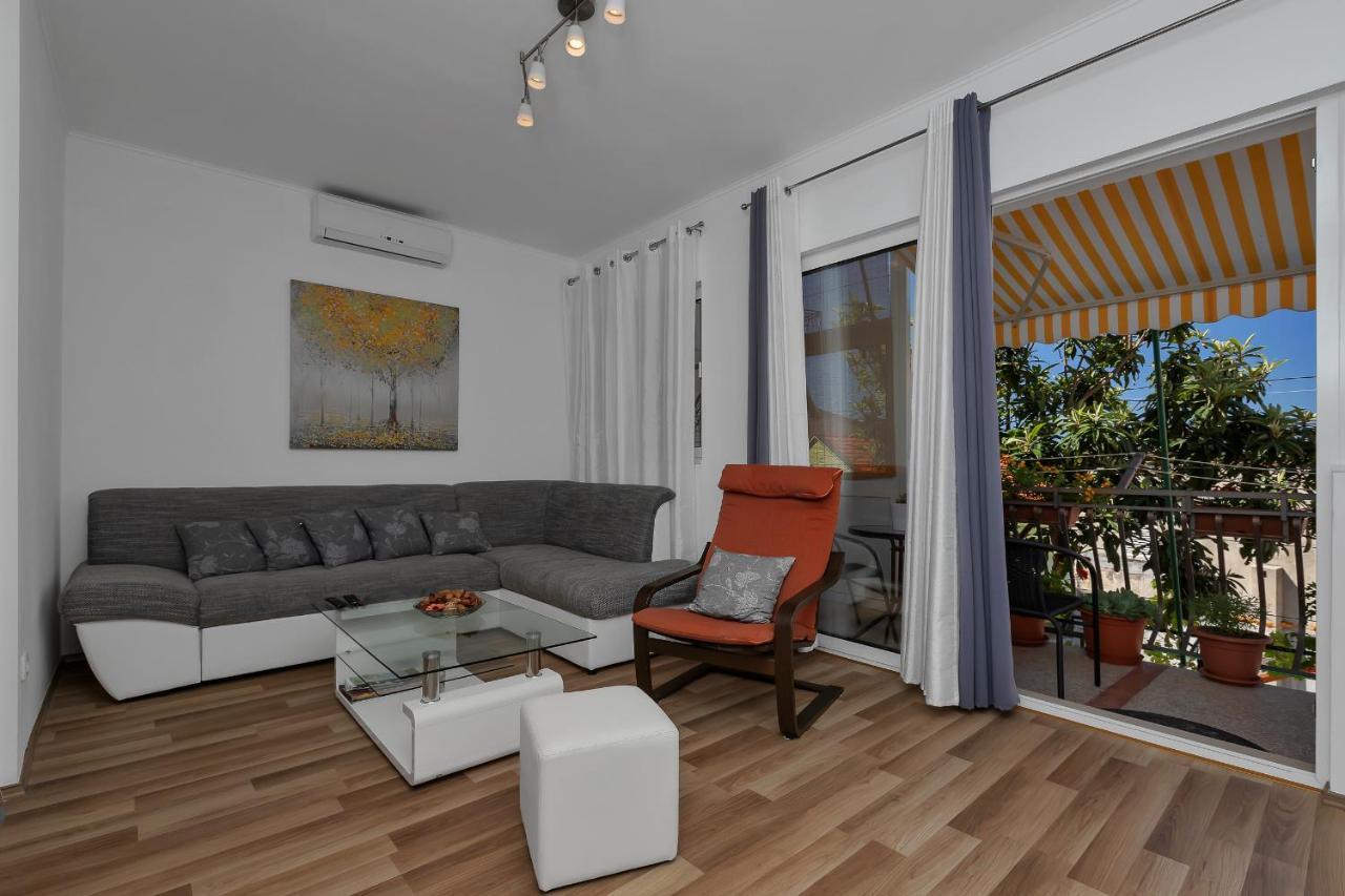 Apartment Sabina Makarska Exterior photo