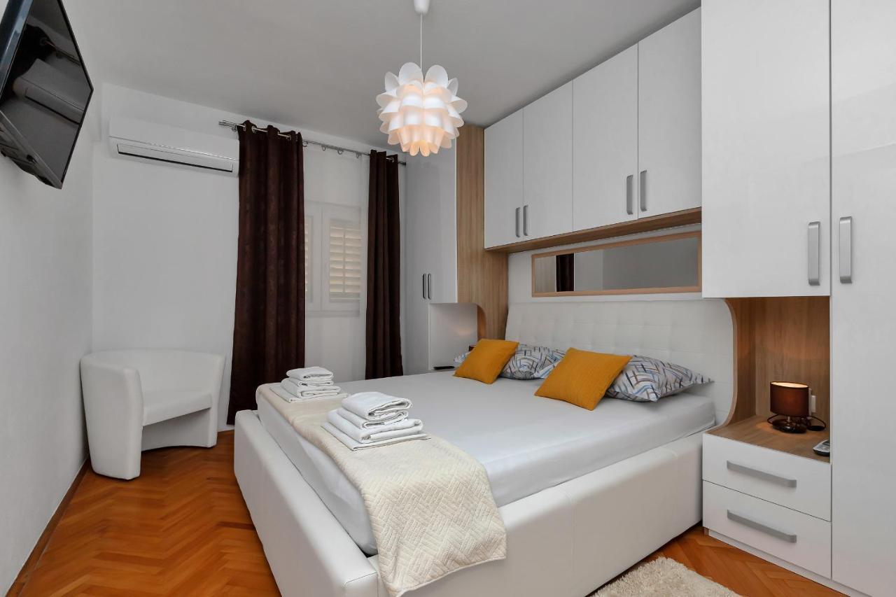 Apartment Sabina Makarska Exterior photo